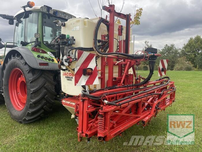 Jacoby EuroLux 1200 牵引式喷雾机