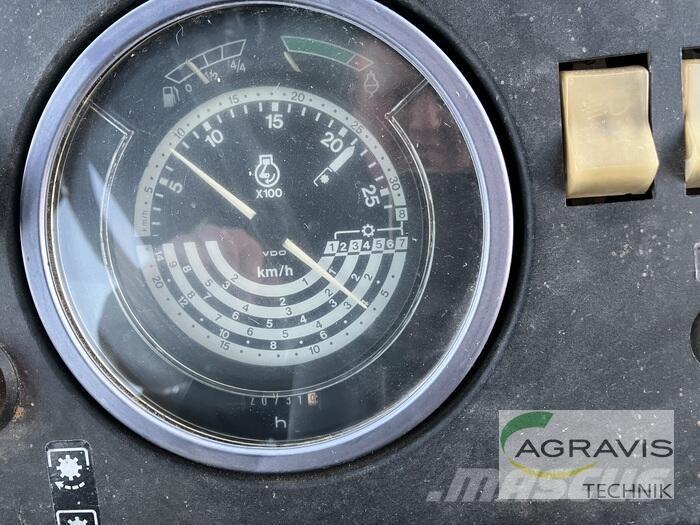 John Deere 2850 A 拖拉机/农用车