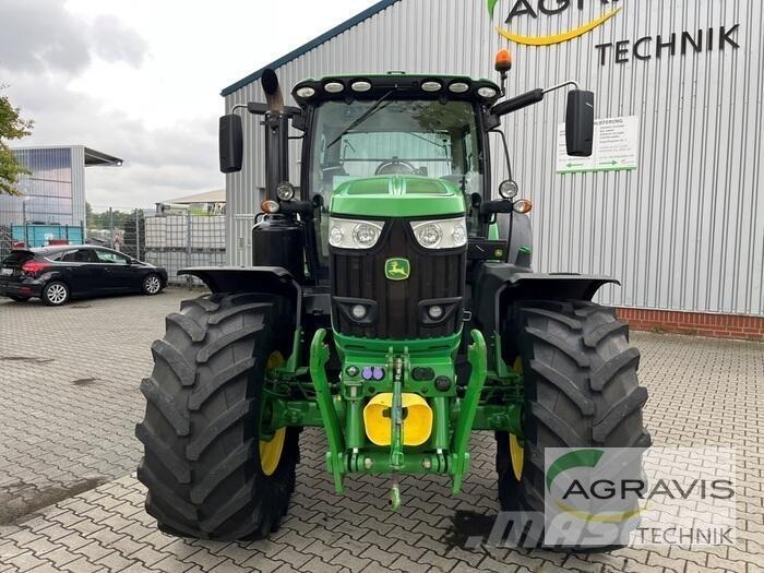 John Deere 6215 R 拖拉机/农用车