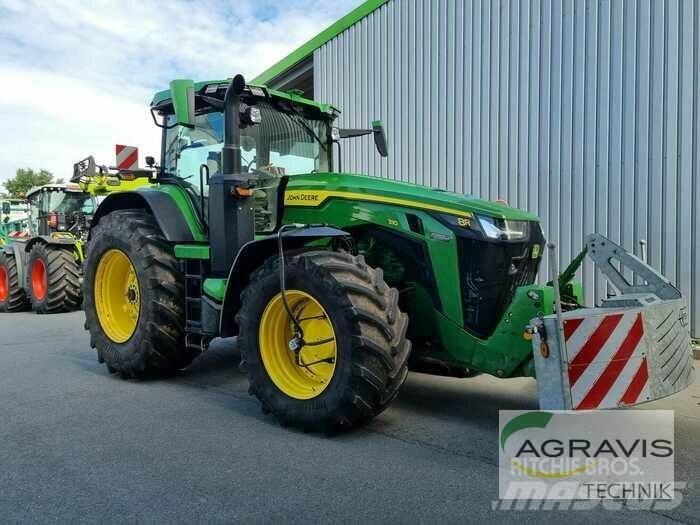 John Deere 8310 R 拖拉机/农用车