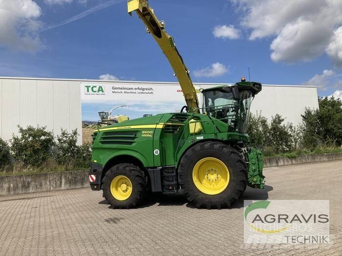 John Deere 8600 I 自走式青贮饲料收割机