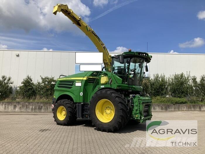 John Deere 8600 I 自走式青贮饲料收割机