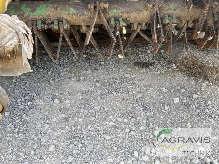 John Deere CC228A 割草机