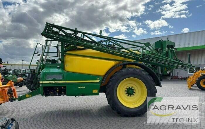 John Deere R 962I 牵引式喷雾机