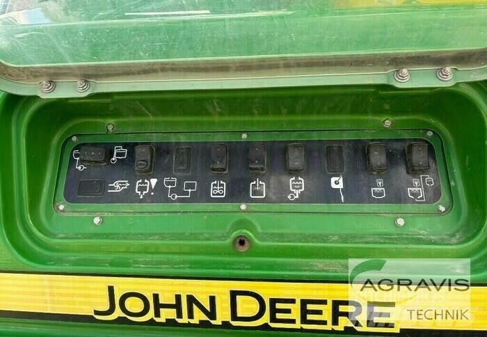 John Deere R 962I 牵引式喷雾机