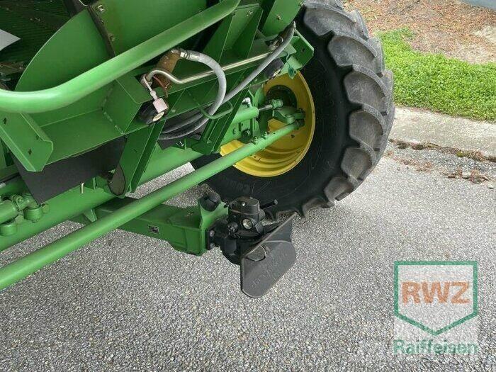 John Deere T560 联合收割机