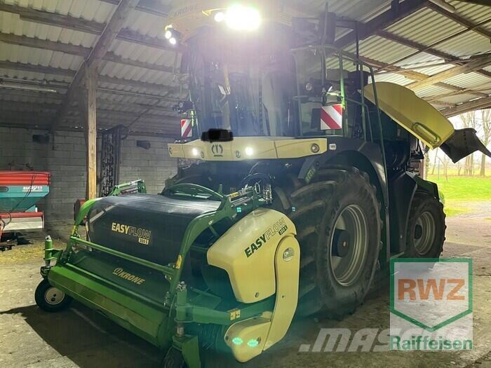 Krone BIG X 630 自走式青贮饲料收割机