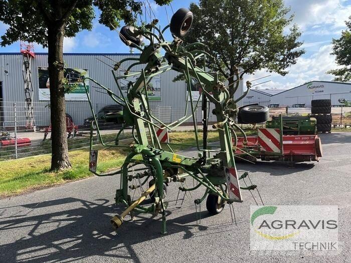 Krone KW 7.70/6 犁耙和摊草机