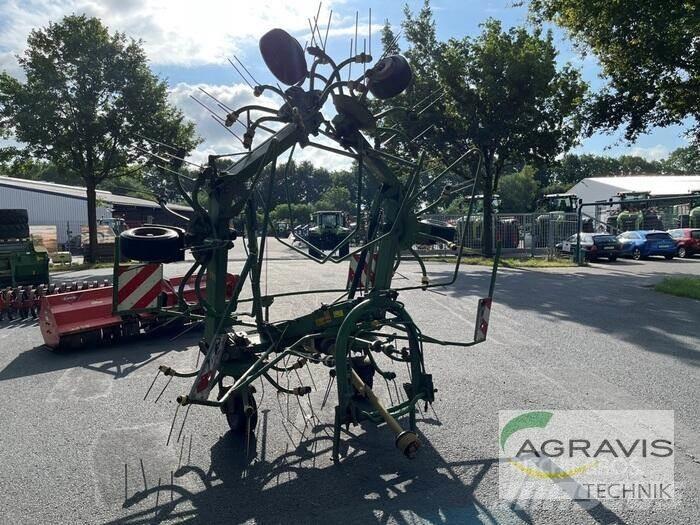 Krone KW 7.70/6 犁耙和摊草机