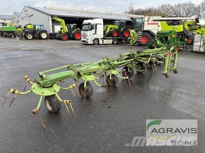 Krone KW 8.82/8 犁耙和摊草机