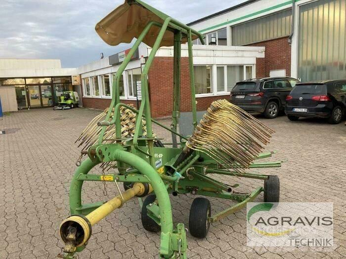 Krone SWADRO 421 犁耙和摊草机