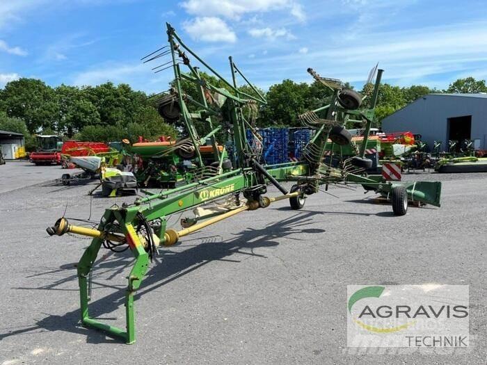 Krone SWADRO 810 犁耙和摊草机