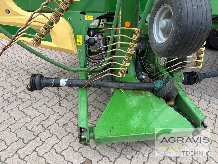 Krone SWADRO TC 1370 犁耙和摊草机
