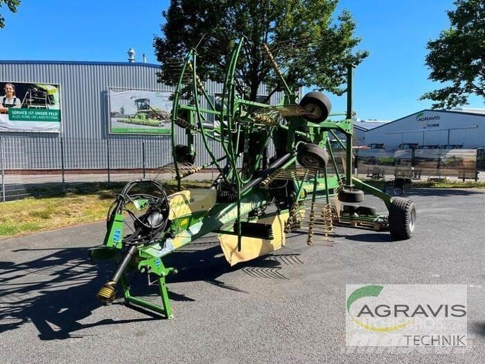 Krone SWADRO TC 880 犁耙和摊草机