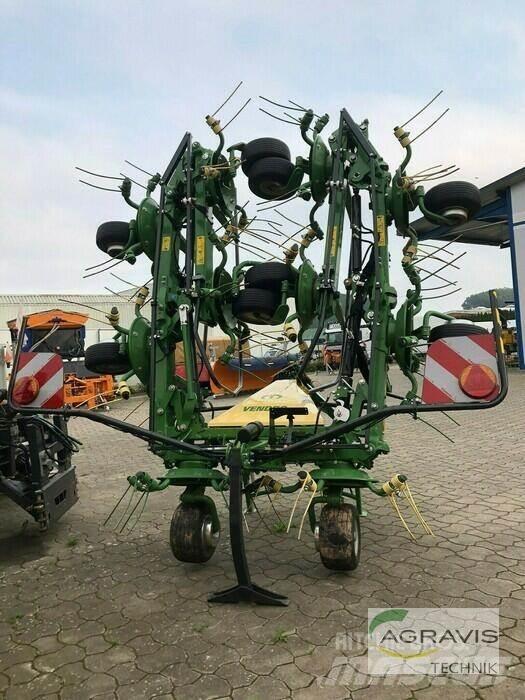Krone VENDRO 1020 犁耙和摊草机