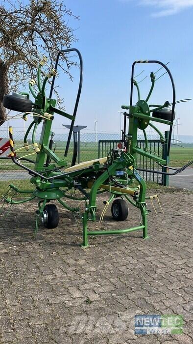 Krone VENDRO 560 犁耙和摊草机