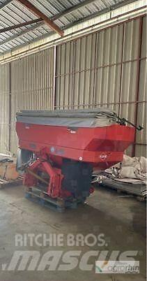 Kuhn Axis 40.1W 矿物肥料撒播机