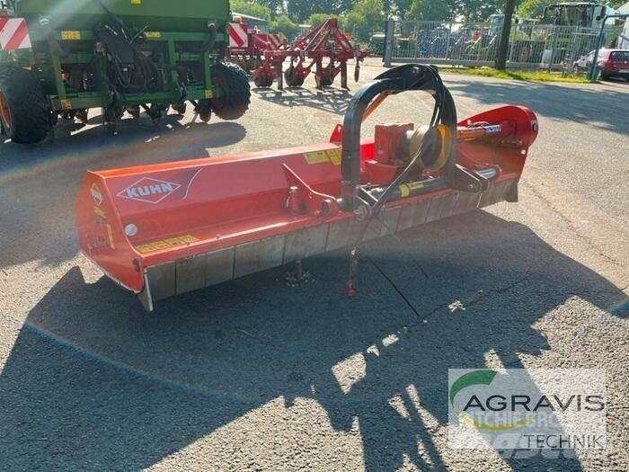 Kuhn BP 28 牧场割草机和切顶器