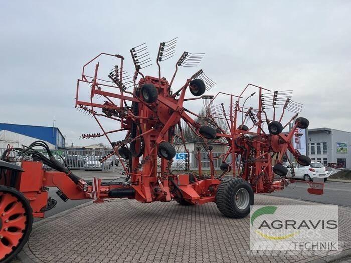 Kuhn GA 15031 犁耙和摊草机