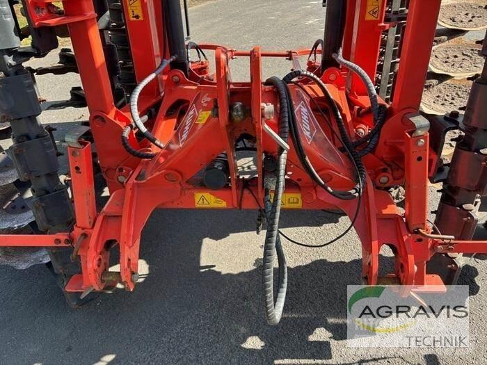 Kuhn OPTIMER 503 R 牧场割草机和切顶器