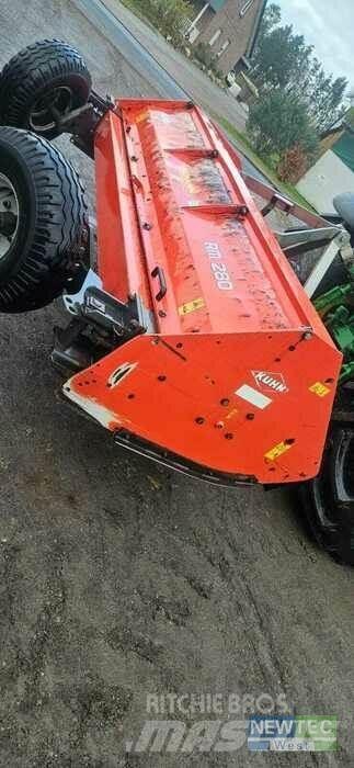 Kuhn RM 280 牧场割草机和切顶器