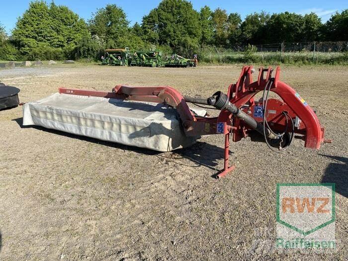 Lely 320 M 割草机