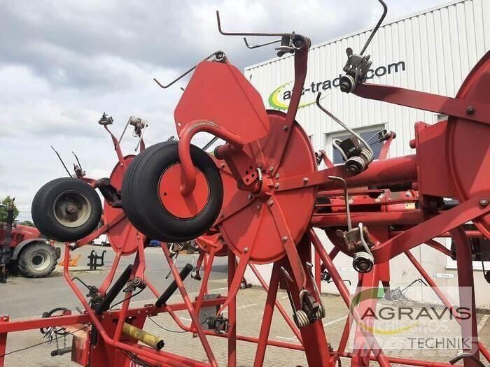 Lely LOTUS 1020 犁耙和摊草机