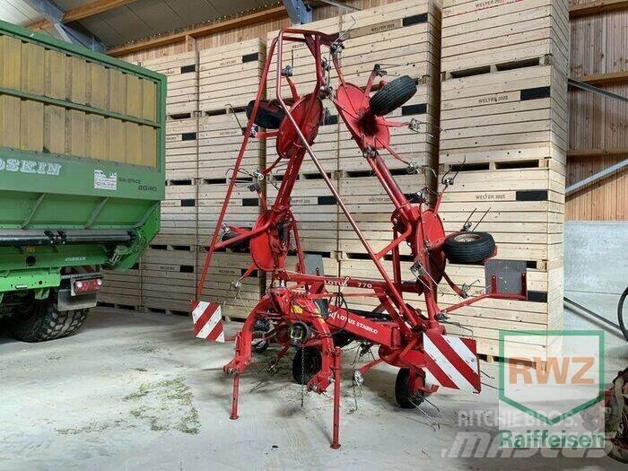 Lely Lotus 770 犁耙和摊草机