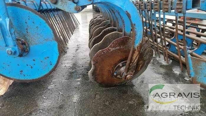 Lemken RUBIN 9/300 U 钉齿耙