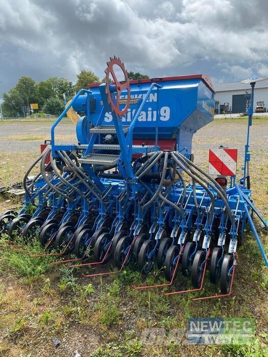 Lemken SOLITAIR 9/300 条播机