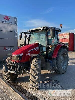 Massey Ferguson 5713S 拖拉机/农用车