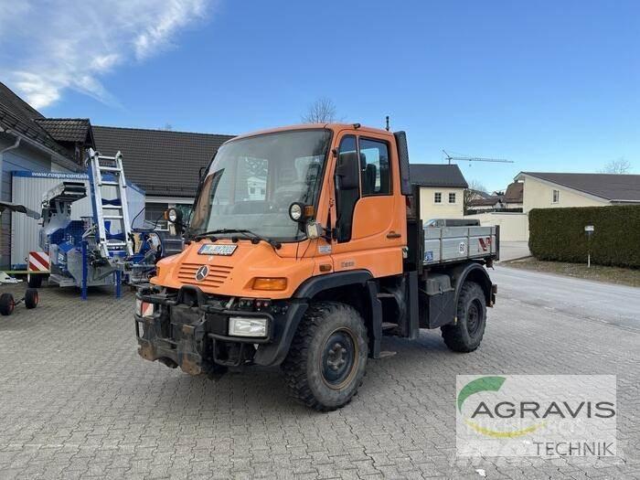 Mercedes-Benz UNIMOG 其他货车