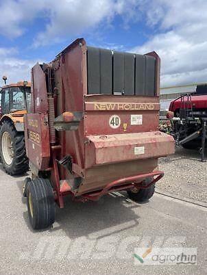 New Holland 658 圆捆打捆机
