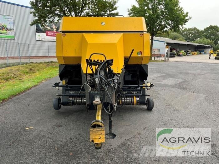 New Holland BB 940 方捆打捆机