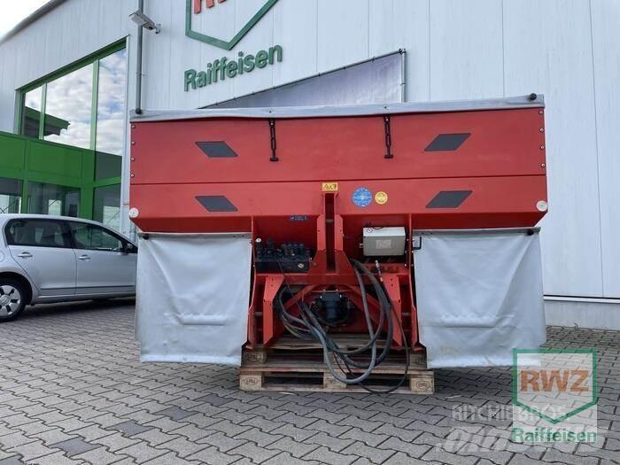 Rauch Düngerstreuer 矿物肥料撒播机
