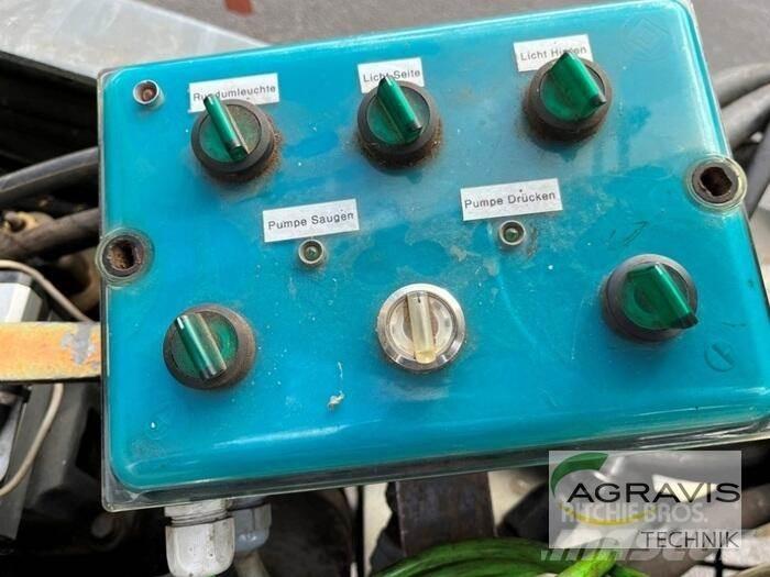  RFT 12500-2084 撒肥机