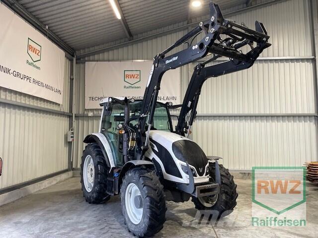 Valtra A114 H 拖拉机/农用车