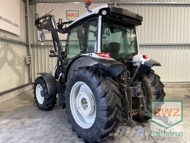 Valtra A114 H 拖拉机/农用车