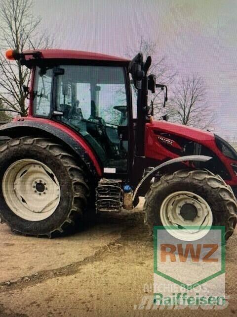 Valtra A85 拖拉机/农用车