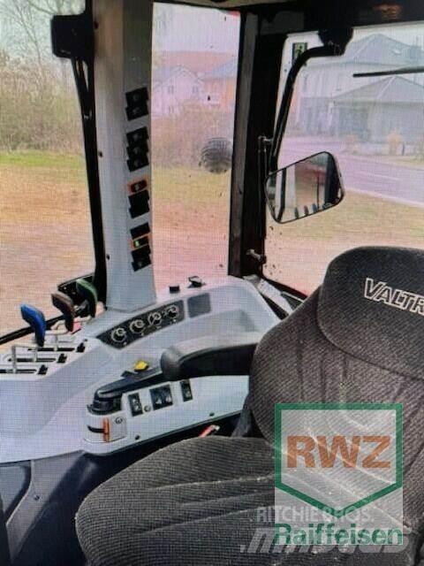 Valtra A85 拖拉机/农用车