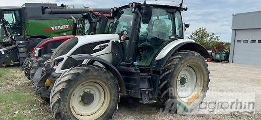 Valtra N135D 拖拉机/农用车