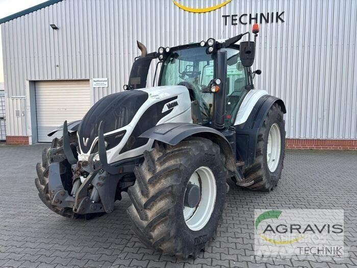 Valtra T 214 D 拖拉机/农用车