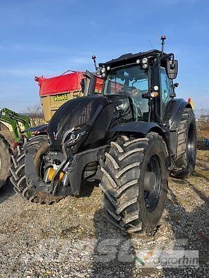 Valtra T235 Diect 拖拉机/农用车
