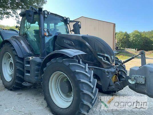 Valtra T235V 拖拉机/农用车