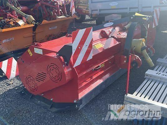 Vicon CZ320 牧场割草机和切顶器
