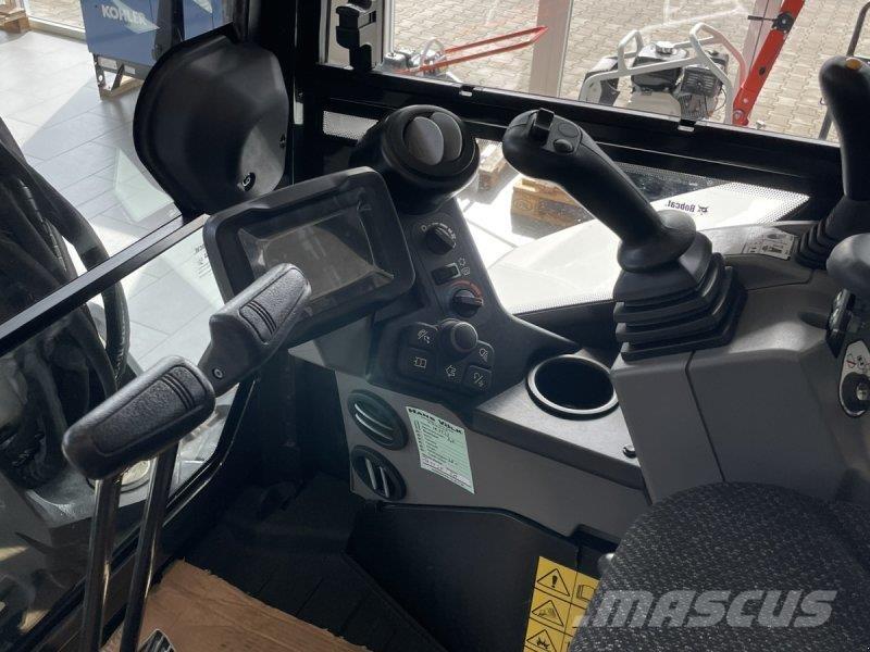 Bobcat E 60 轮式挖掘机