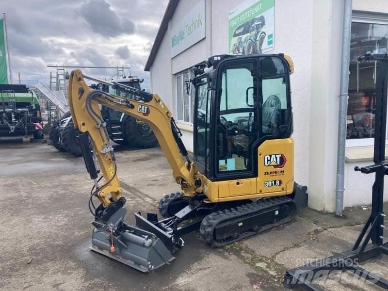 CAT 301.8-05A 小型挖掘机