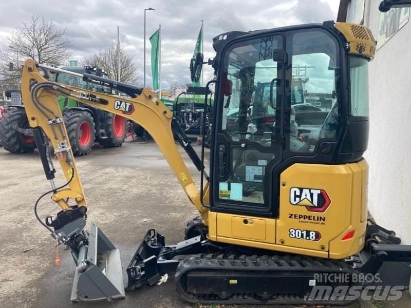 CAT 301.8-05A 小型挖掘机