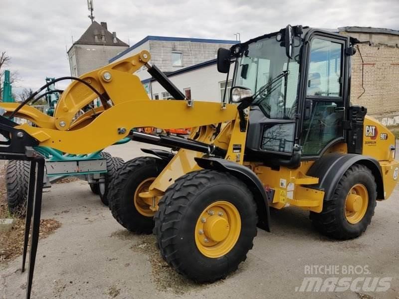 CAT 907 轮式装载机