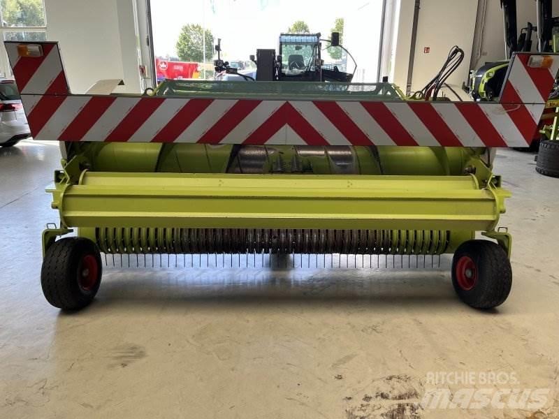 CLAAS Pick-Up 联合收割机头